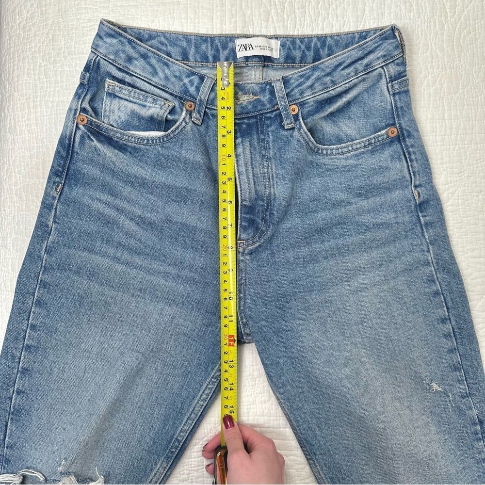 NWOT Zara super high waist light wash jeans, mom fit, size US 4, 28” waist - Picture 14 of 14
